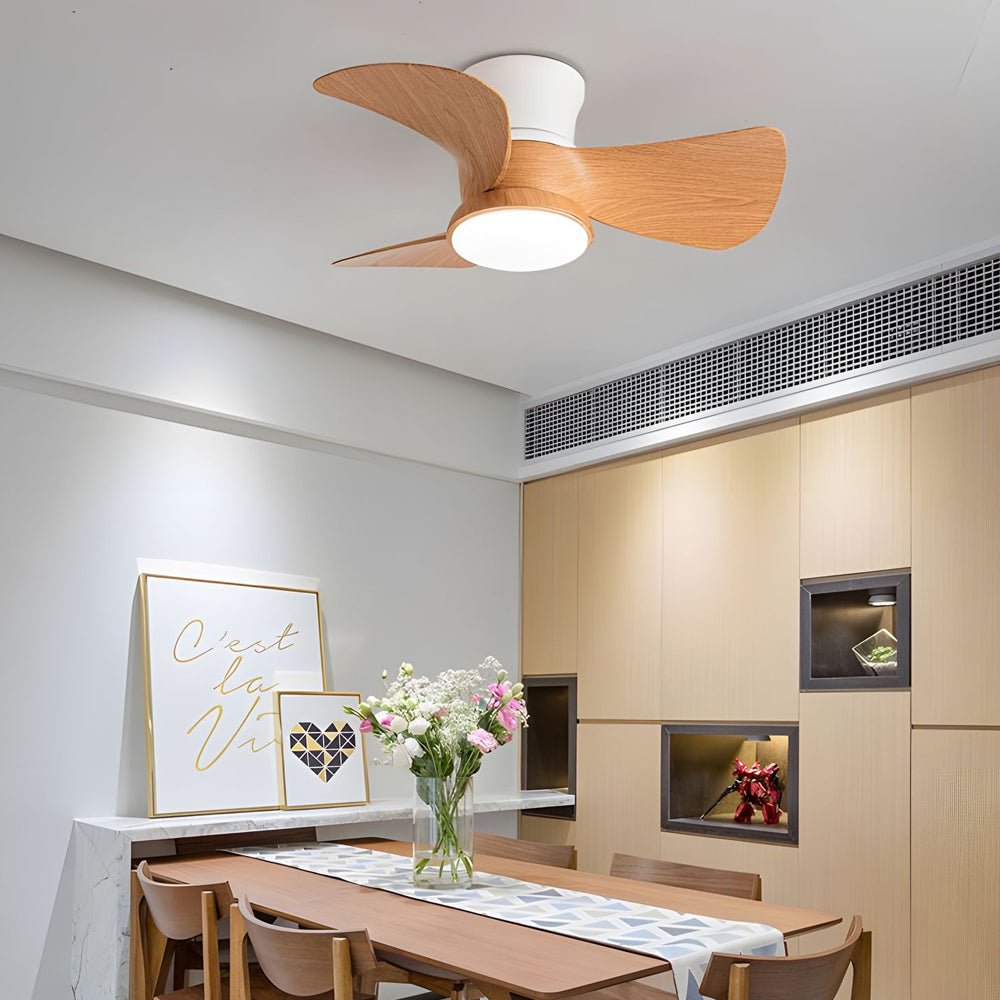 BreezeCompact 22''/31'' 3-Blade Ceiling Fan Light with Remote