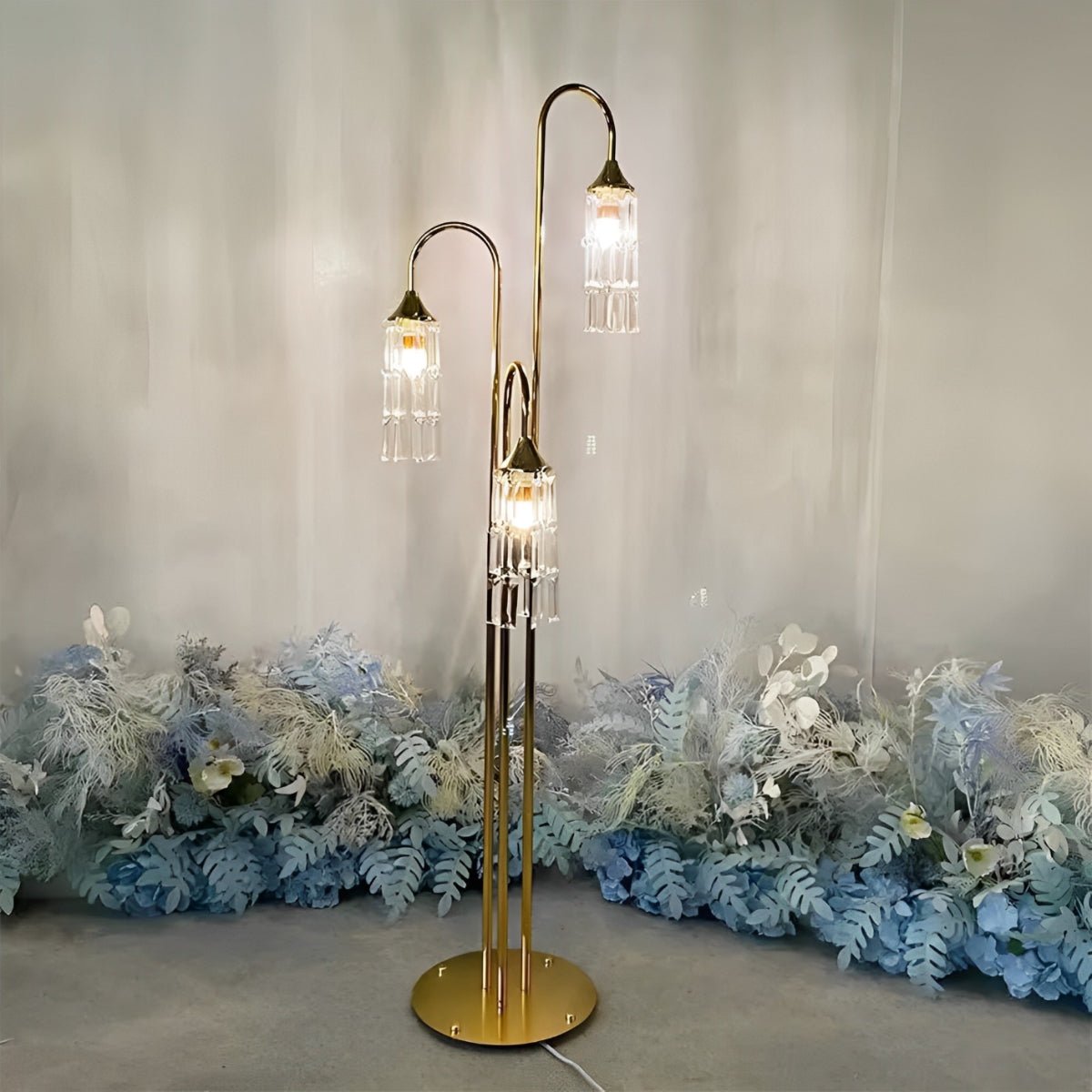 Lumora 59'' LED Crystal Wedding Floor Lamp