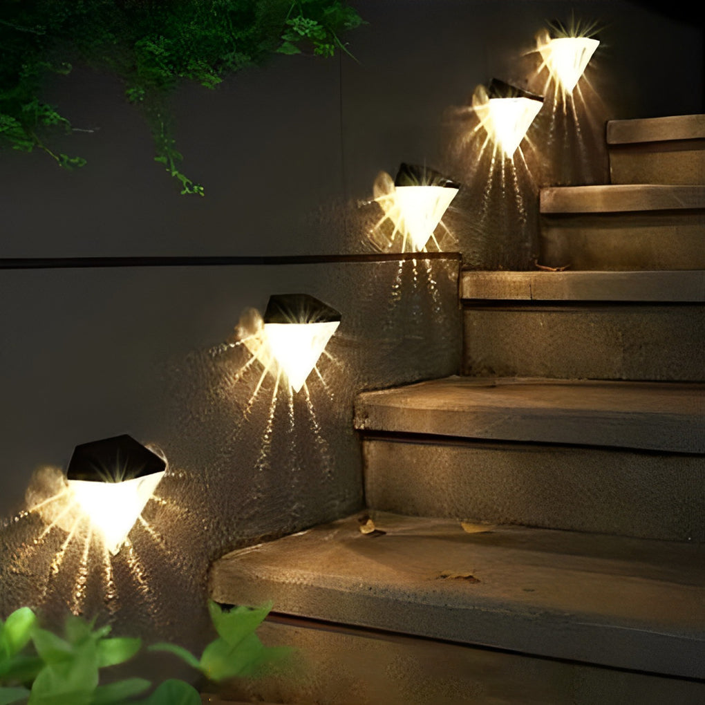 Facet Solar LED Diamond Wall Light (2-Pack)