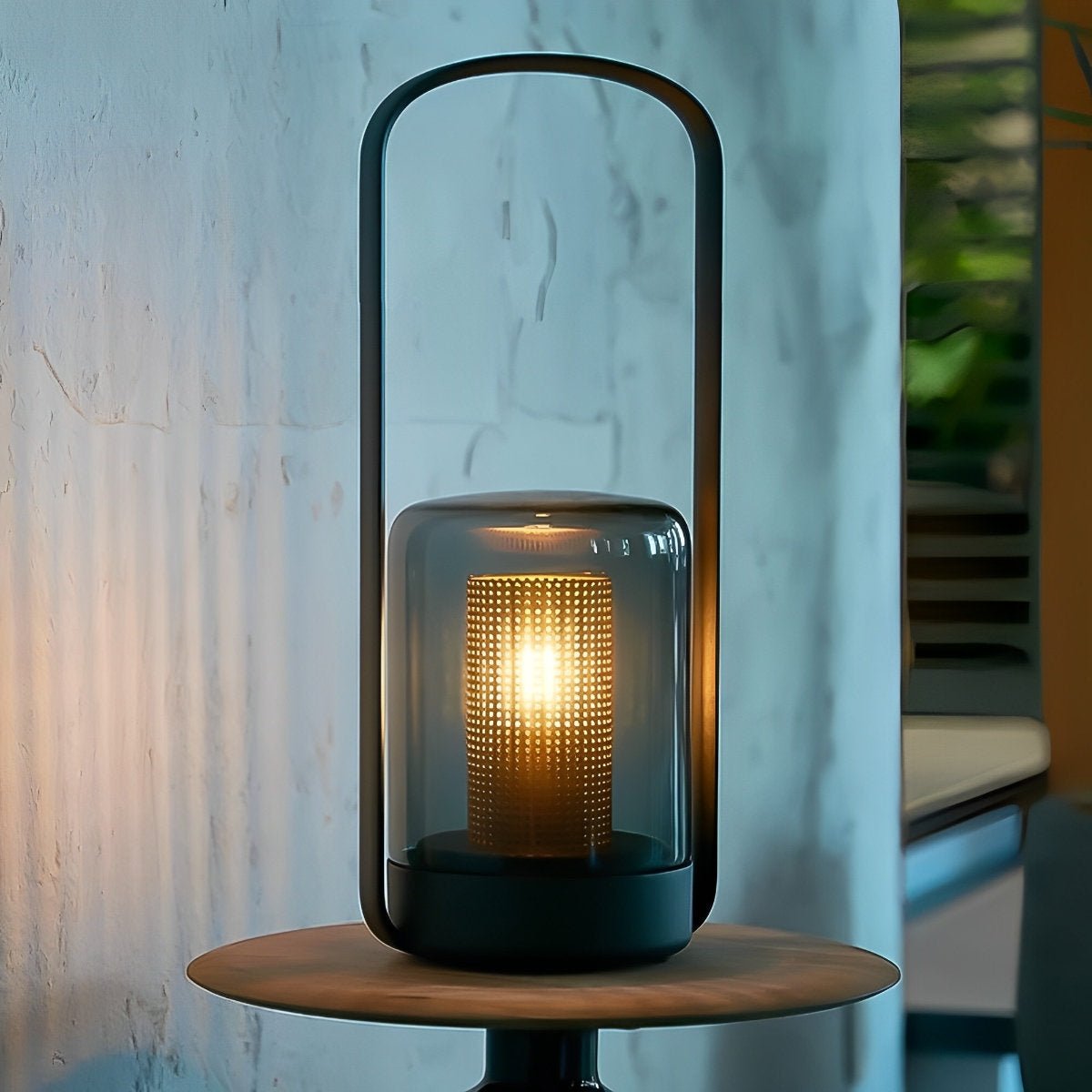 Solara Cylinder Solar LED Outdoor Lamp