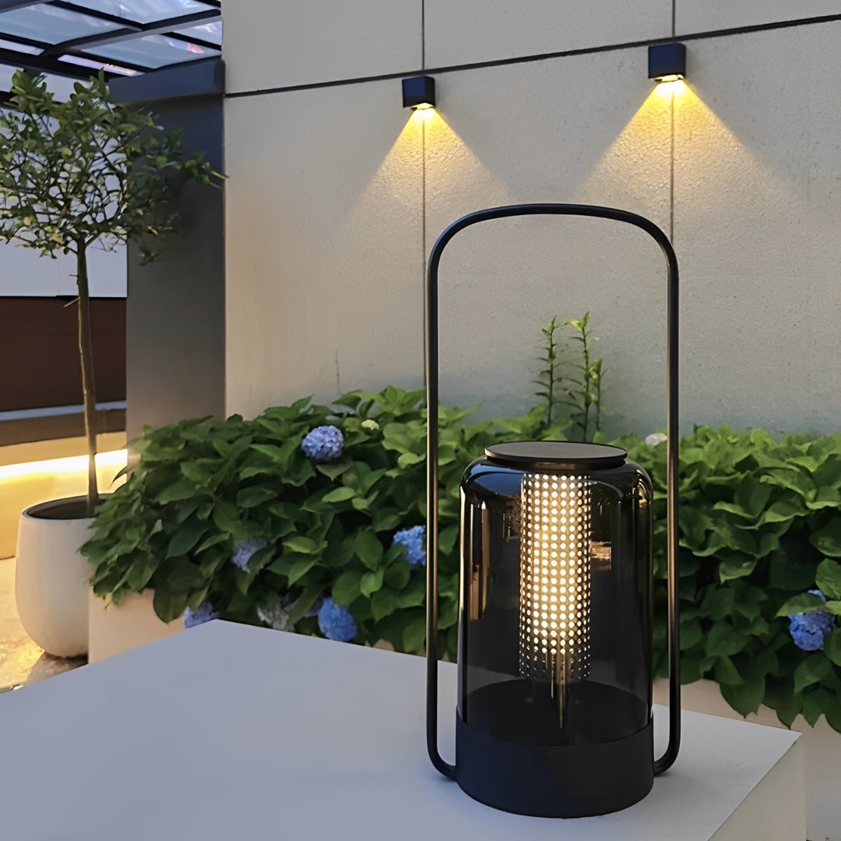 Solara Cylinder Solar LED Outdoor Lamp