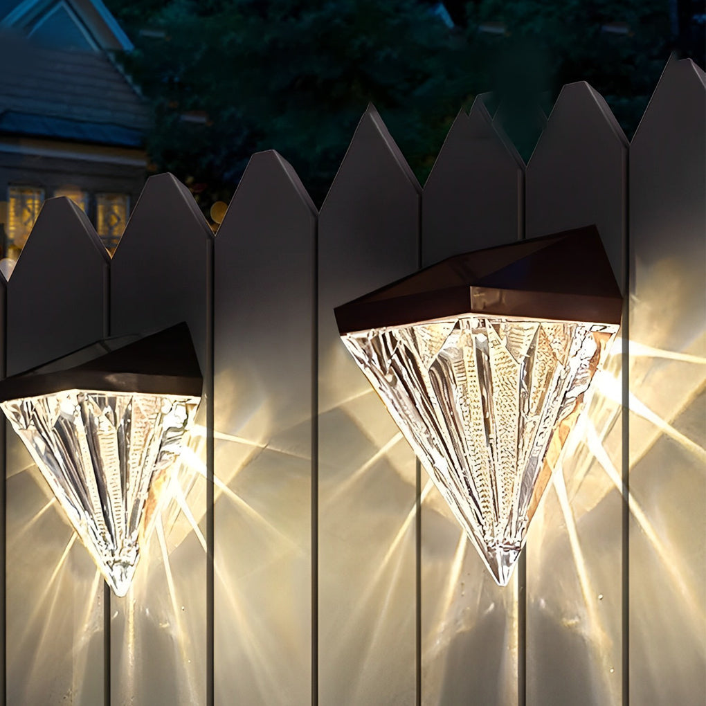 Facet Solar LED Diamond Wall Light (2-Pack)